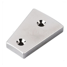 Segment neodymium magnet for wind turbine generator motors